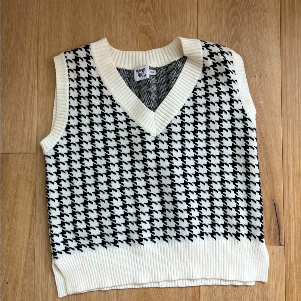 Princess Polly “Ashton Sweater Vest”